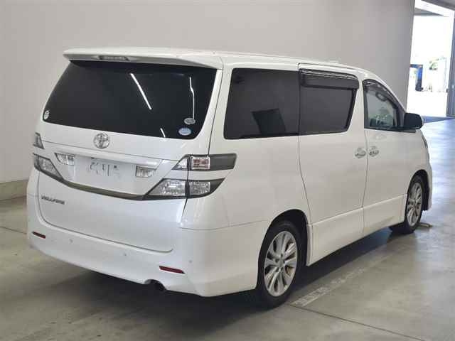 TOYOTA VELLFIRE 2008