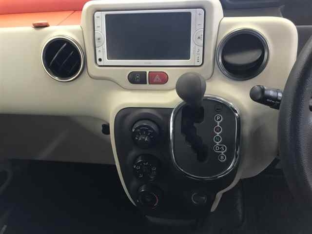 TOYOTA PORTE 2012