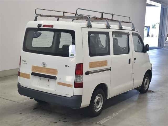 TOYOTA LITE ACE VAN 2013