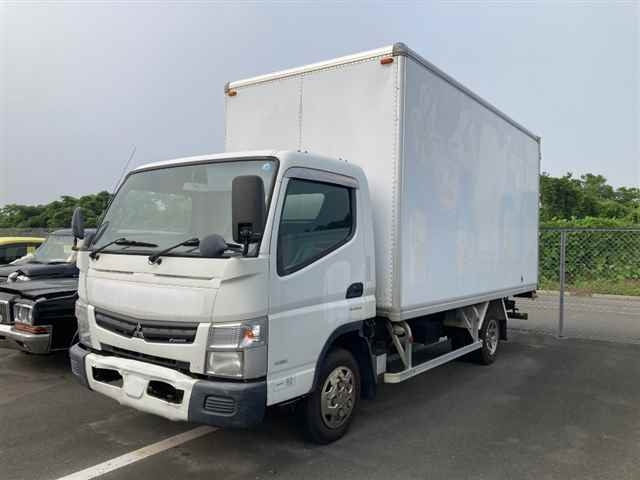 MITSUBISHI CANTER 2013