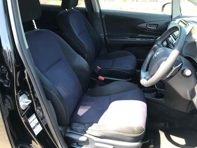 TOYOTA WISH 2013