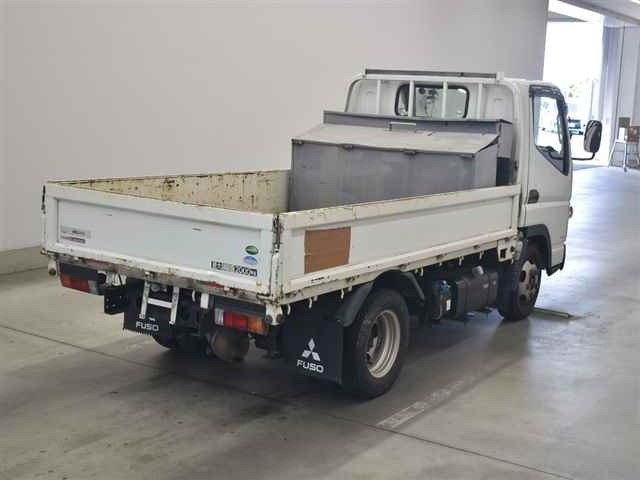 MITSUBISHI CANTER 2015