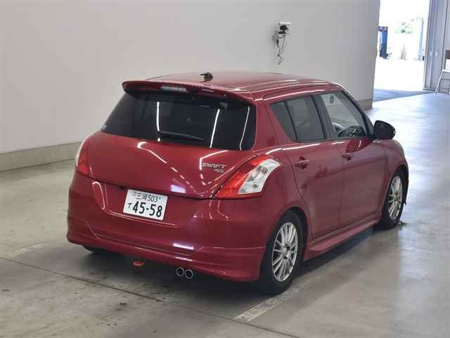 SUZUKI SWIFT 2011