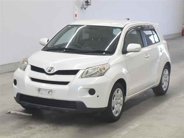 TOYOTA IST 2009