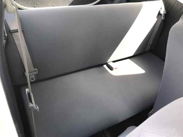 DAIHATSU MIRA 2011