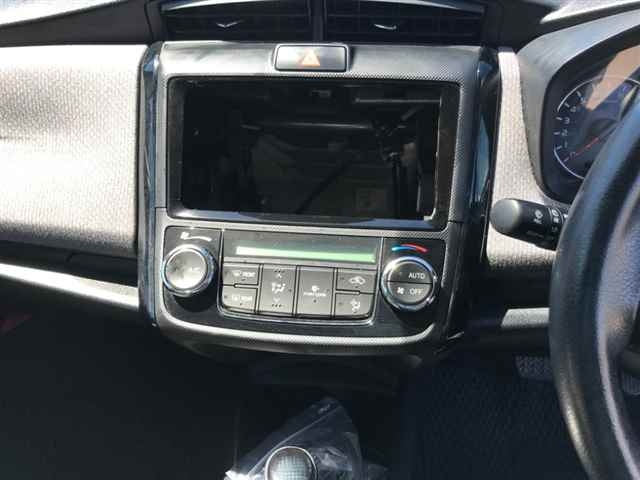 TOYOTA COROLLA AXIO 2014