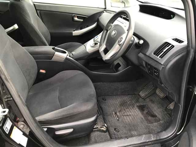 TOYOTA PRIUS 2014