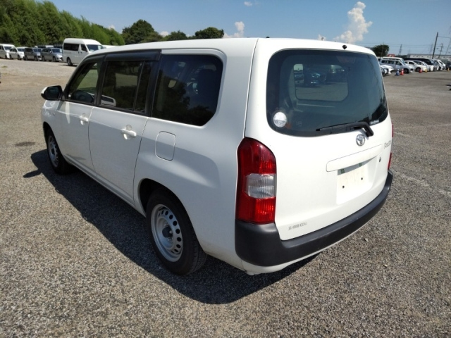 TOYOTA PROBOX 2021