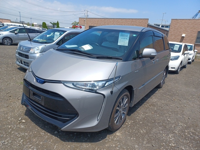 TOYOTA ESTIMA HYBRID 2018