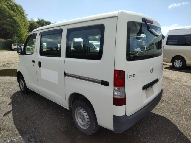 TOYOTA LITE ACE VAN 2014