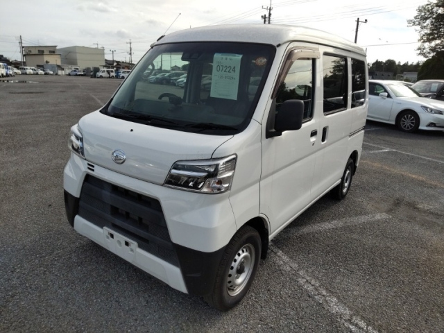DAIHATSU HIJET VAN 2022