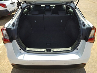 TOYOTA PRIUS 2020