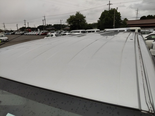 NISSAN NV200 2019