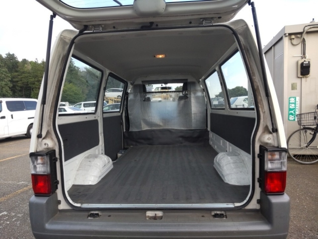 MAZDA BONGO VAN 2014