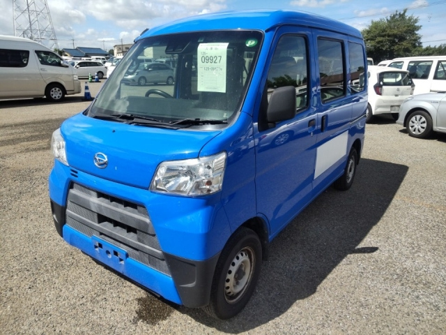 DAIHATSU HIJET VAN 2019