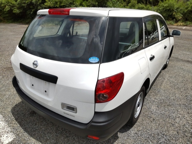 NISSAN AD 2020