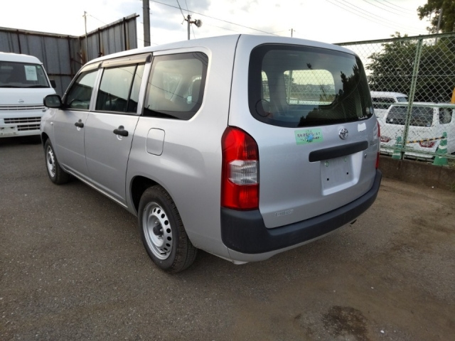 TOYOTA PROBOX 2018