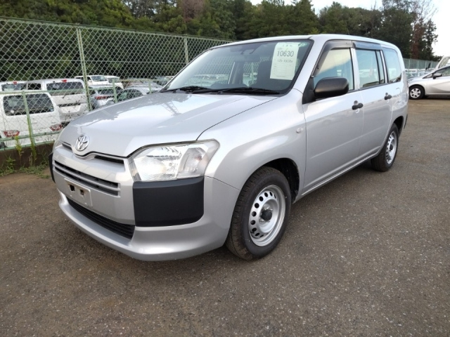 TOYOTA PROBOX 2018