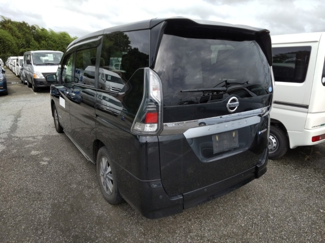 NISSAN SERENA 2019