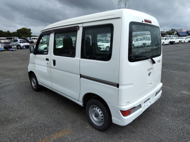 DAIHATSU HIJET VAN 2020