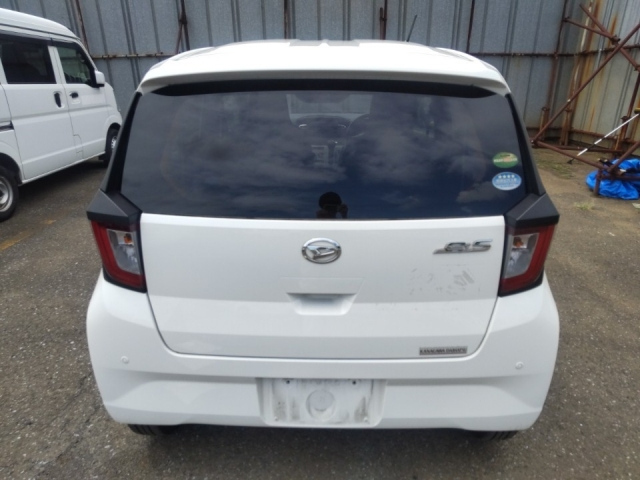 DAIHATSU MIRA E S 2020
