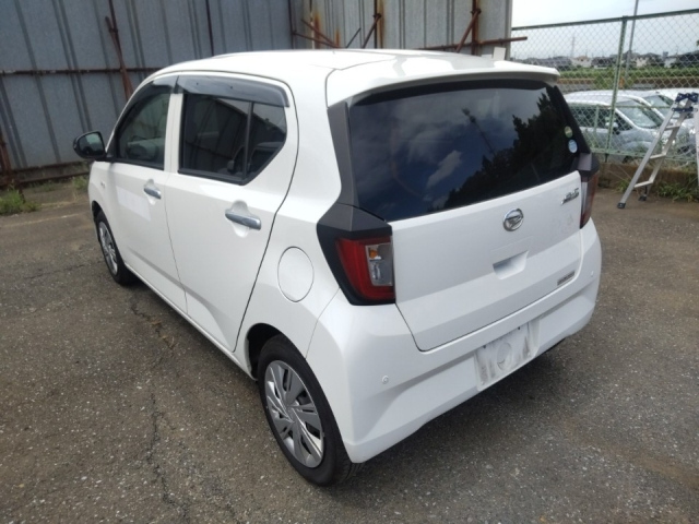 DAIHATSU MIRA E S 2020