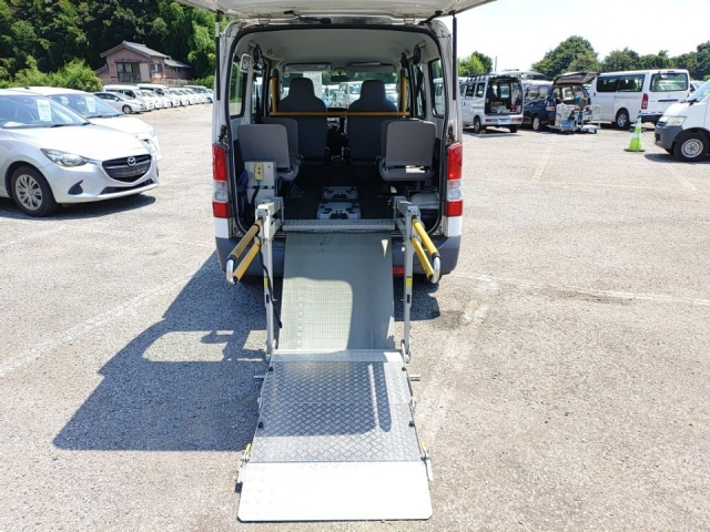 TOYOTA TOWN ACE VAN 2011