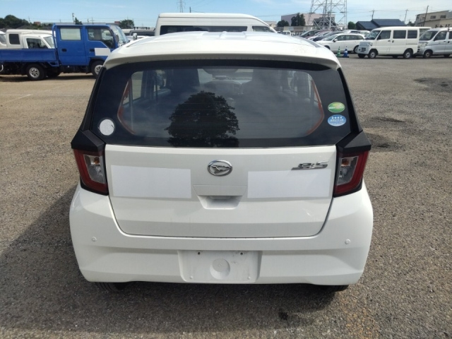 DAIHATSU MIRA E S 2020