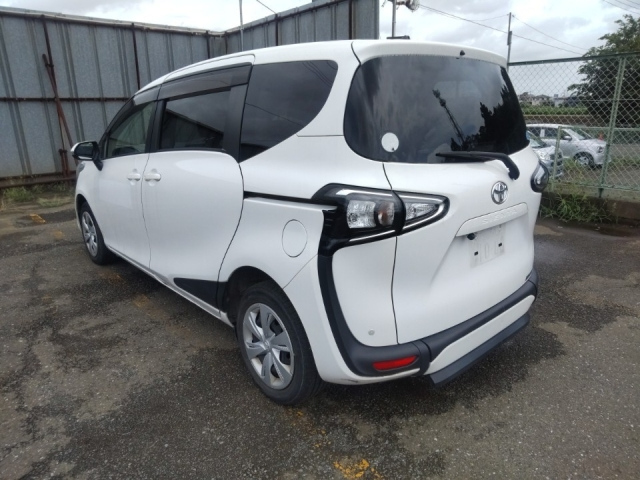 TOYOTA SIENTA 2020