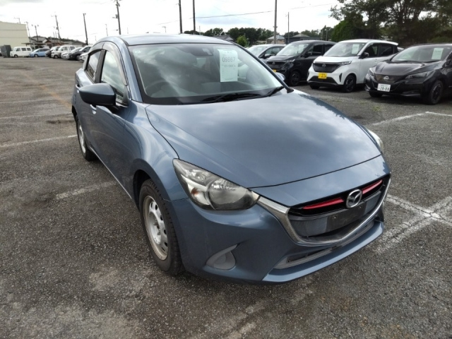 MAZDA DEMIO 2015