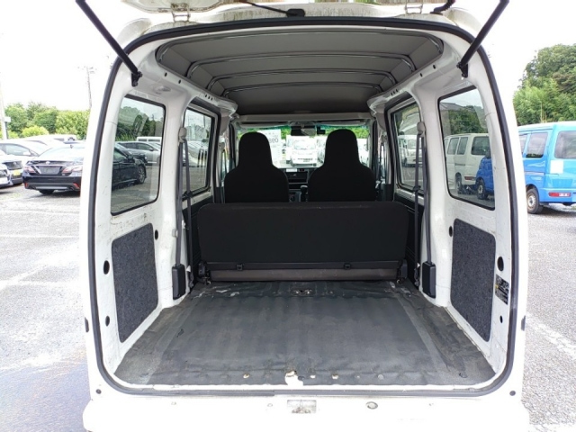 DAIHATSU HIJET VAN 2018