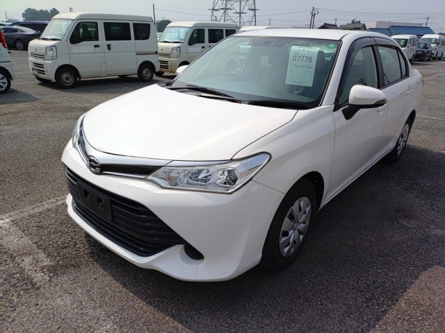 TOYOTA COROLLA AXIO 2015