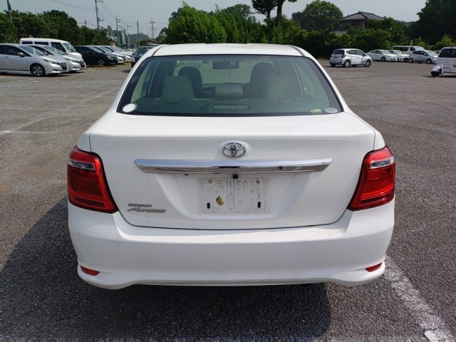 TOYOTA COROLLA AXIO 2015