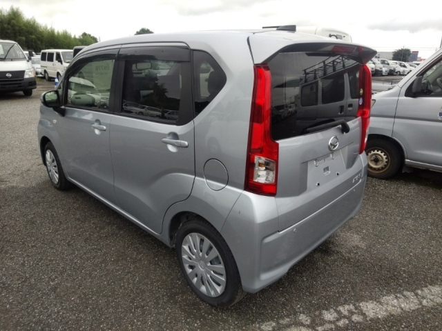 DAIHATSU MOVE 2020