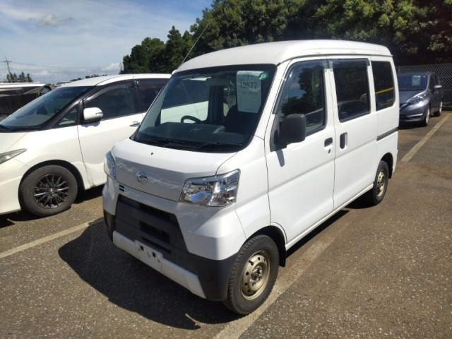 DAIHATSU HIJET VAN 2019