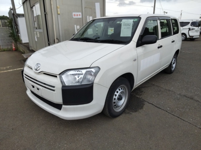 TOYOTA PROBOX 2018