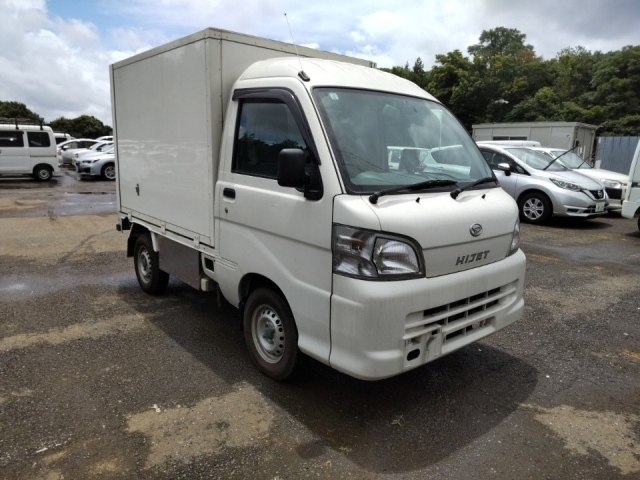 DAIHATSU HIJET TRUCK 2014