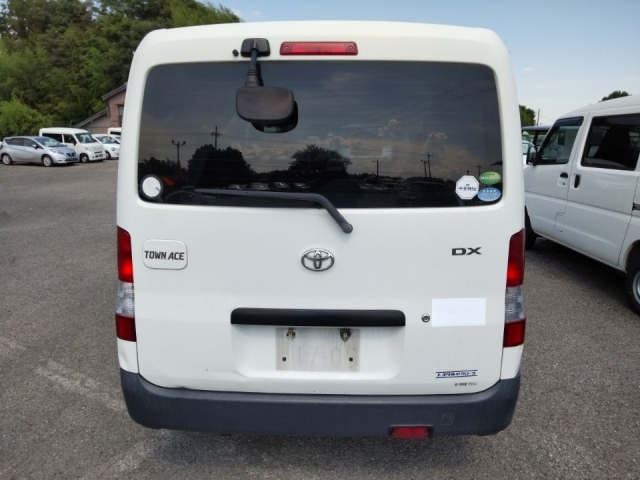 TOYOTA TOWN ACE VAN 2017