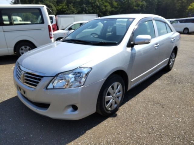 TOYOTA PREMIO 2012