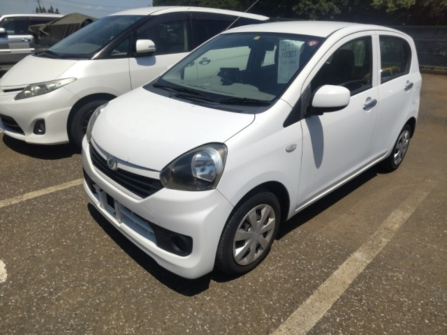 DAIHATSU MIRA E S 2014