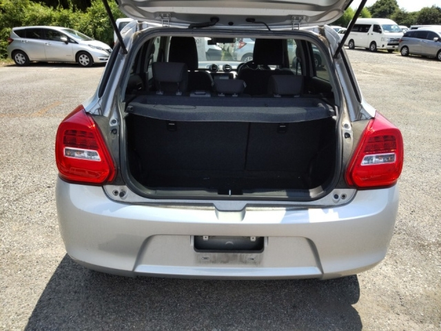 SUZUKI SWIFT 2020