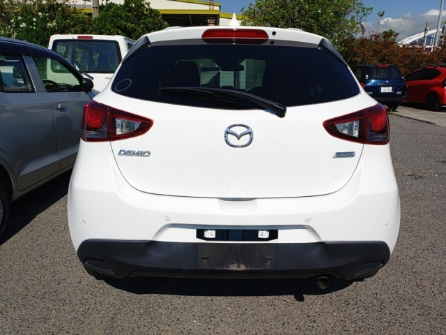 MAZDA DEMIO 2019