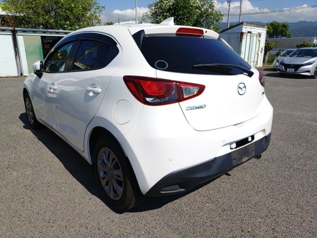MAZDA DEMIO 2019