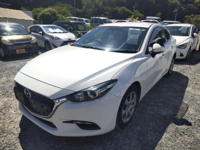 MAZDA AXELA 2018