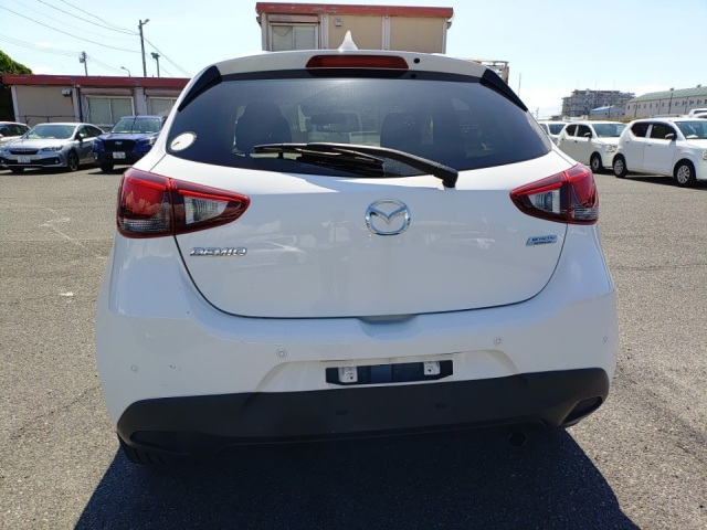 MAZDA DEMIO 2019