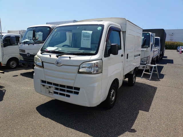 DAIHATSU HIJET TRUCK 2015