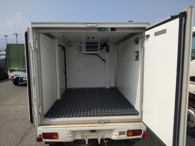 DAIHATSU HIJET TRUCK 2014