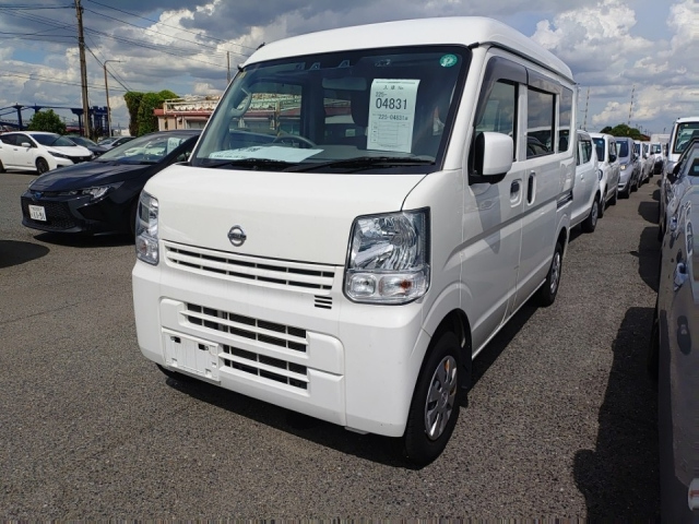 NISSAN CLIPPER VAN 2023