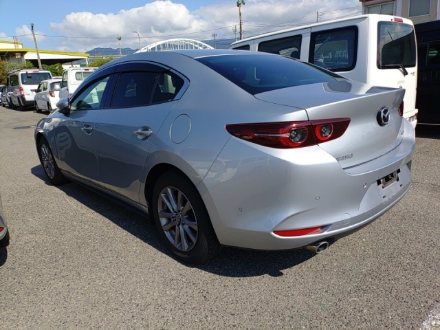 MAZDA MAZDA3 2019