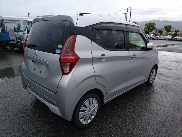 NISSAN DAYZ 2020